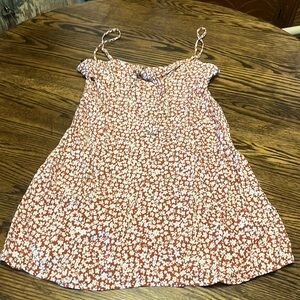 Forever 21, cute blouse, size large, cream flowers with rust colored background